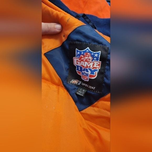 Vintage Denver Broncos Game Day NFL Varsity Bomber Jacket Large Quilted Satin - Picture 10 of 13